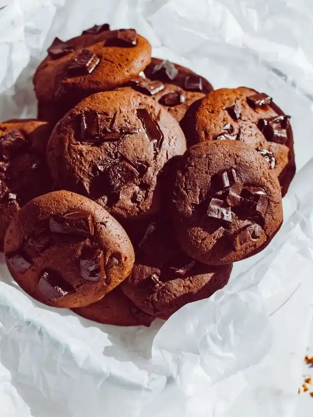 Chocolate Chip Cookies with Dried Figs