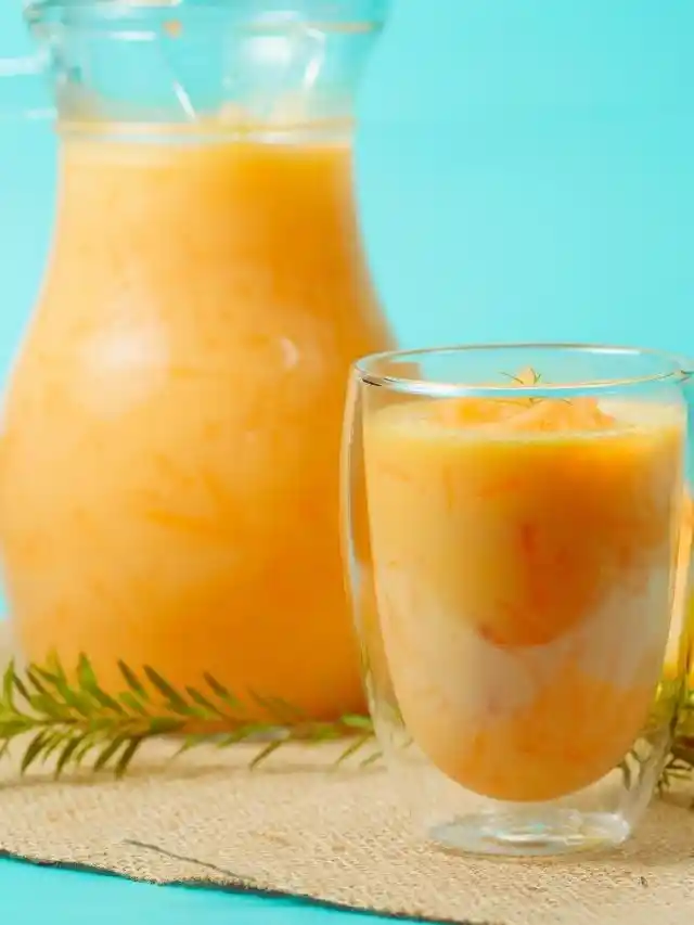 Fig & Papaya Sunrise Smoothie